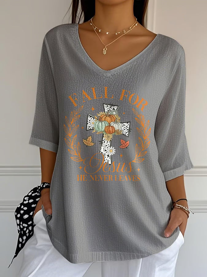 Women's Fall For Jesus He Never Leaves Print T-Shirt